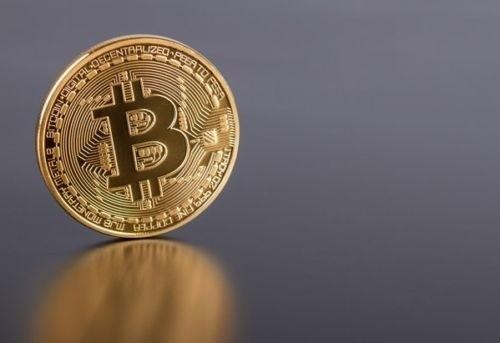 20天內，比特幣回到了30,000元的高地；比爾·蓋茨改用了Android，微軟完全放棄了Windo