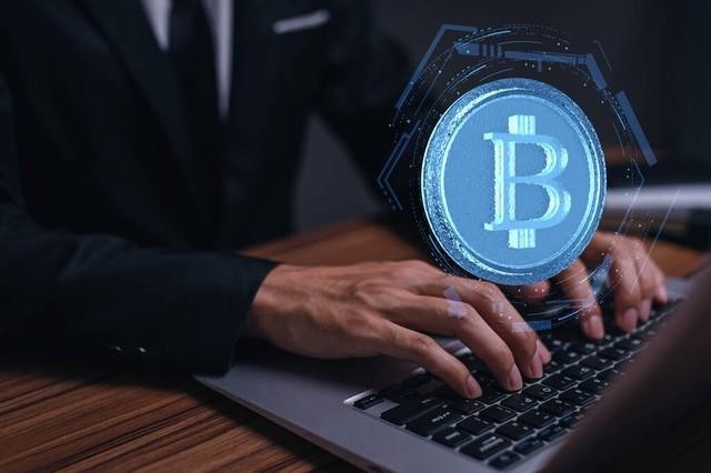 pepe價格預測2024年，未來能否超過DOGE？
