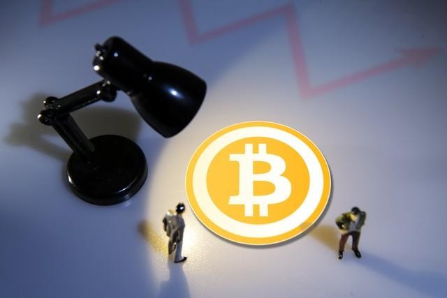 什么是比特幣中的區塊鏈？什么是比特幣與區塊鏈的關系？