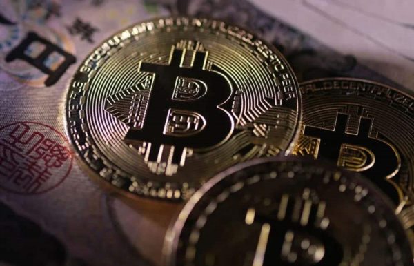 ARK 21Shares現貨比特幣ETF持倉量上升至22、255 BTC,到目前為止,本周一創造了最大的單日增量 ARK 21Shares現貨比特幣ETF持倉量上升至22、255 BTC,到目前為止,本周一創造了最大的單日增量